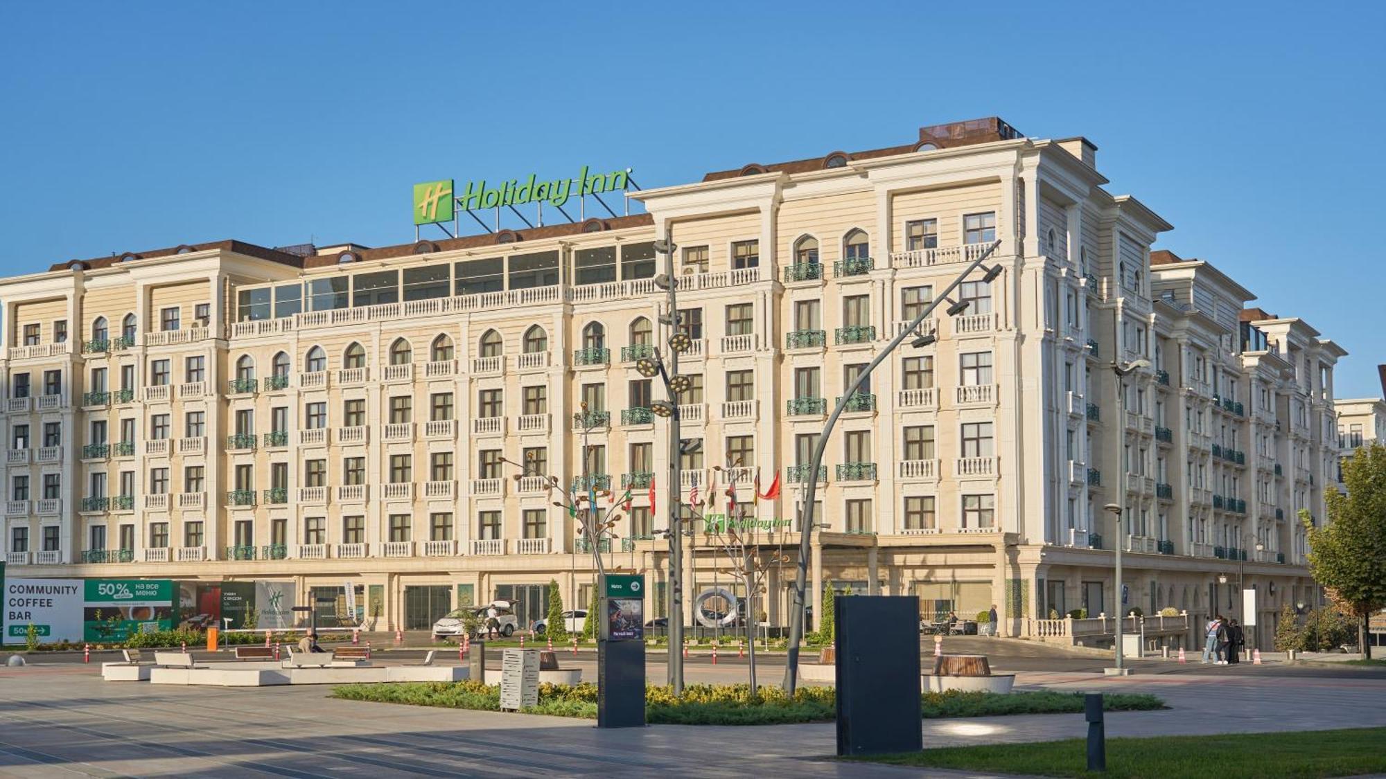 Holiday Inn Tashkent City By Ihg Exterior photo